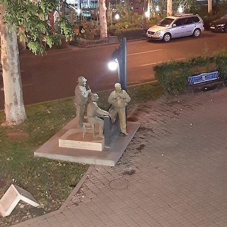 Yerevan, Abovyan 34 My Street Bagian luar foto